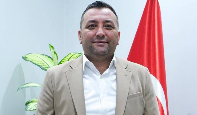 Volkan Enver Kılıç'tan Cemil Tugay'a tepki: Belediye başkanlığından istifa etmeli