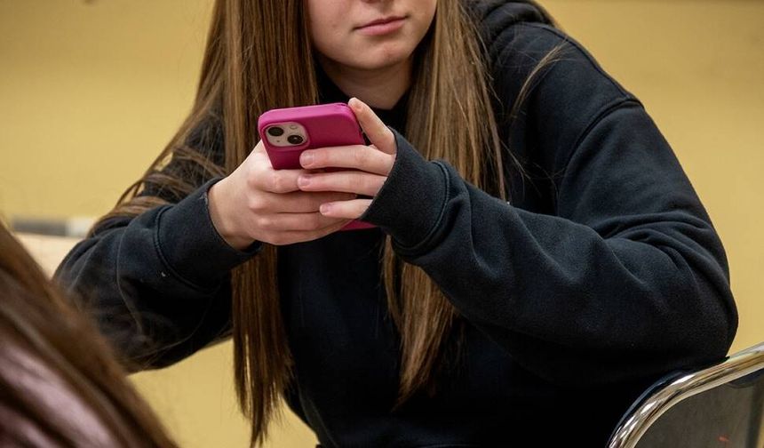 Cep telefonu alanlar en çok bu özelliklere dikkat ediyor