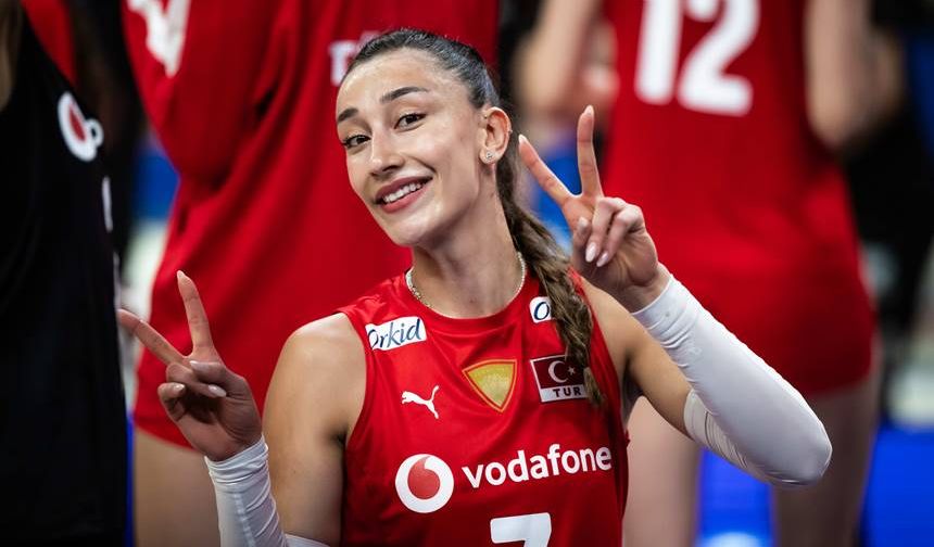Hande Baladın yeni takımı ile sözleşme imzaladı