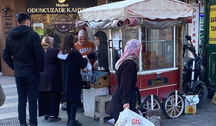 Eskişehir'de simit zammı ile alakalı önemli bir açıklama geldi