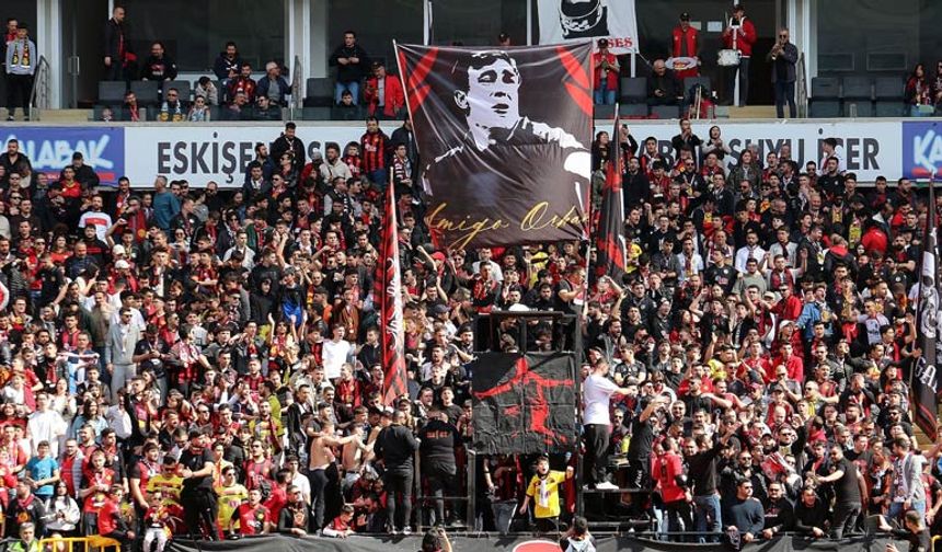 Eskişehirspor - Konya Akşehirspor maçında boş koltuk kalmayacak gibi