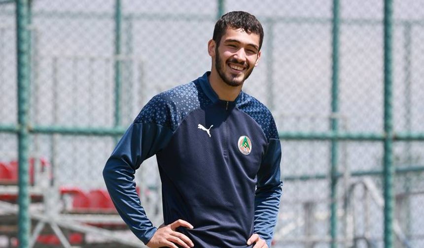 Eskişehirspor yönetimi Alanyaspor forması giyen 22 yaşındaki oyuncunun peşinde