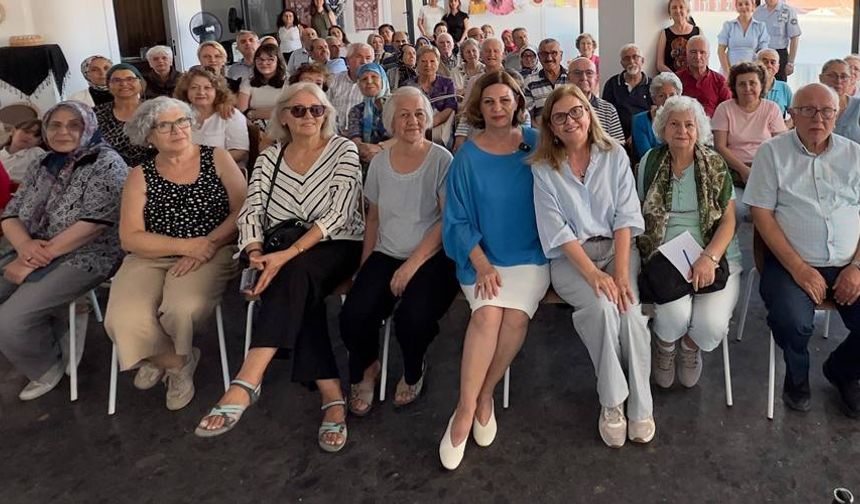 Eskişehir Büyükşehir Belediyesi’nin Emek Kafe’de düzenlediği bu etkinliğe yoğun ilgi