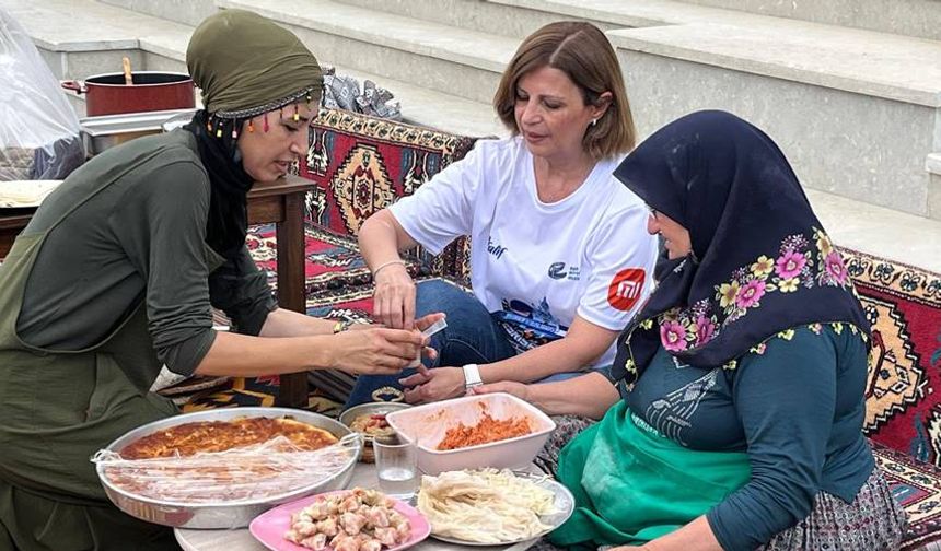 Sivrihisar'un mutfak kültürünü canlı yayında Türkiye'ye tanıttılar