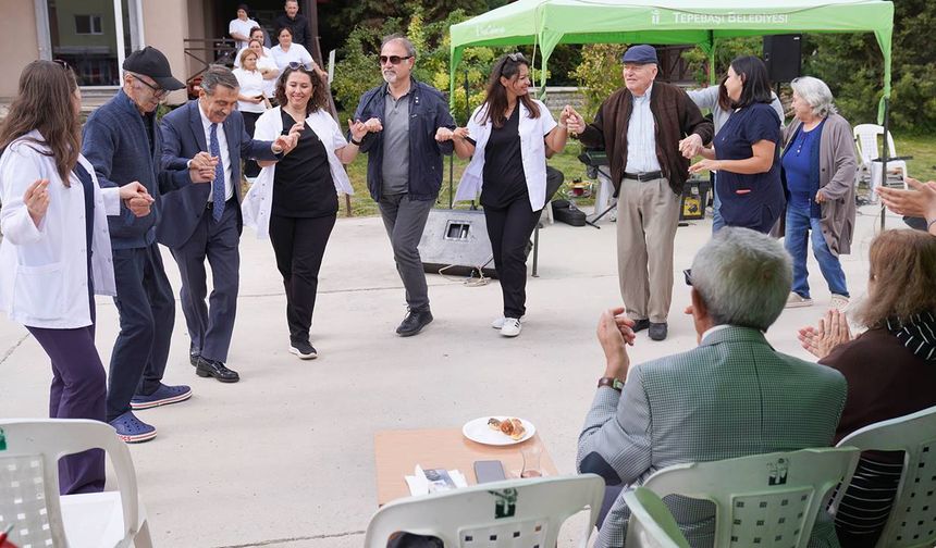Eskişehir'de özel buluşma: Alzheimer hastaları için farkındalık yürüyüşü