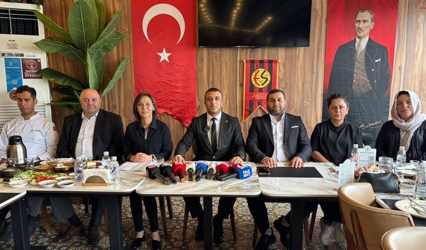 Murat Arnik Eskişehir Lokantacılar ve Kasaplar Odası Başkanlığına aday oldu