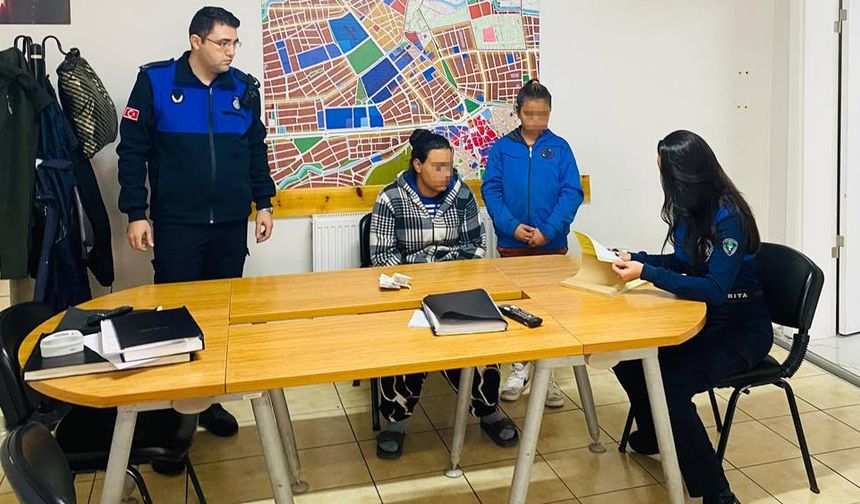 Eskişehir'de çocuğunu dilendiren kadın yakalandı