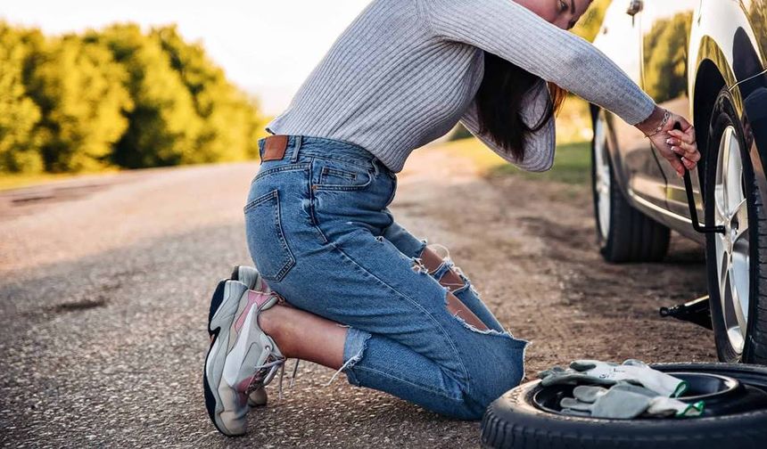 Kış lastiği zorunluluğu ile ilgili önemli açıklama; Takmayanların ödeyeceği ceza da açıklandı