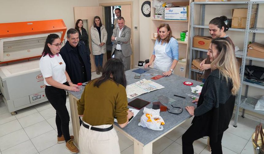 Manisa Yunusemre Belediye Başkanı Semih Balaban'dan Ahmet Ataç için övgü dolu sözler