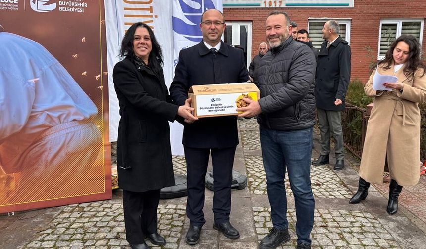 Eskişehir'de arı yetiştiricilerine destekler devam ediyor