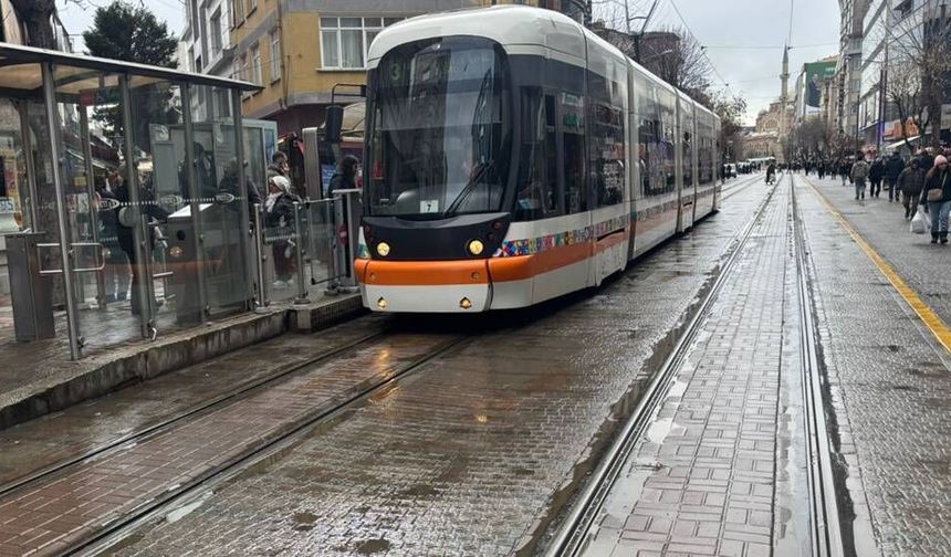 Eskişehir'de tramvay ve otobüs fiyatlarına zam geliyor; İşte son gelişmeler