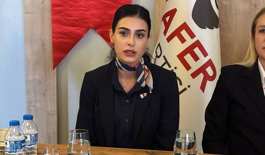 Şeymanur Aklan Eskişehir’de gençlik vizyonunu anlattı, Zafer Partisi projelerini açıkladı