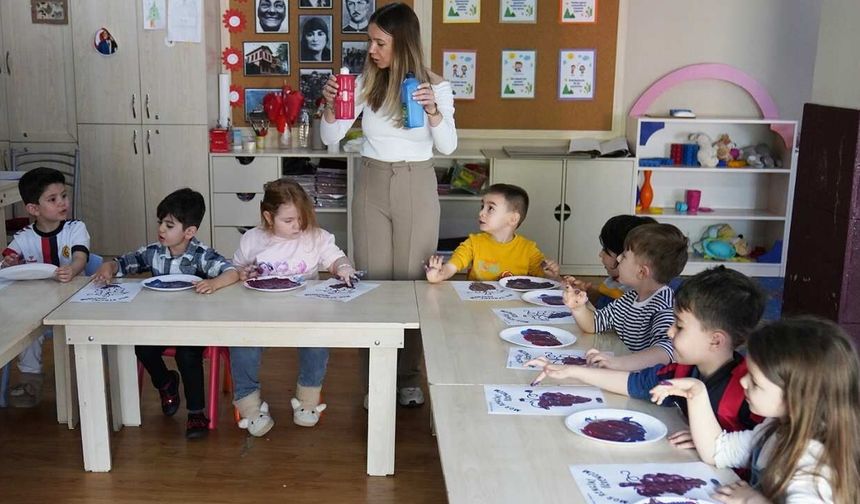 Eskişehir'de çocuklar oyunla öğreniyor, etkinliklere yoğun ilgi