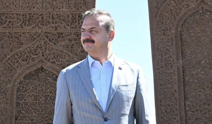 Yavuz Ağıralioğlu: "Gereken her adımı atabilecek imkâna sahip büyük bir ülkeyiz"