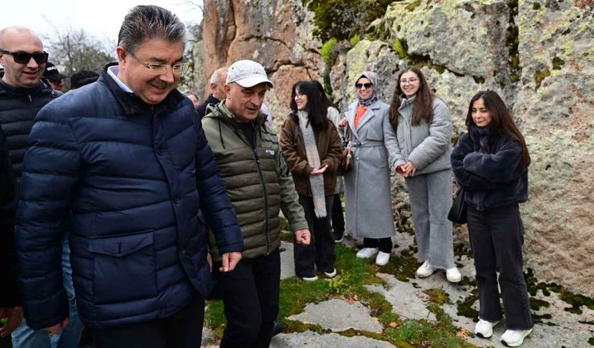Frig Vadisi’nin tarihi ve doğal zenginlikleri Eskişehir turizmine ciddi katkılar sağlıyor