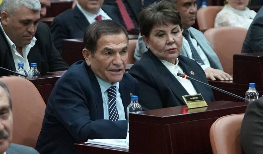 Nihat Çuhadar: "Halk yoksulluk, fakirlik yaşayarak mevcut iktidardan umudunu kesti"