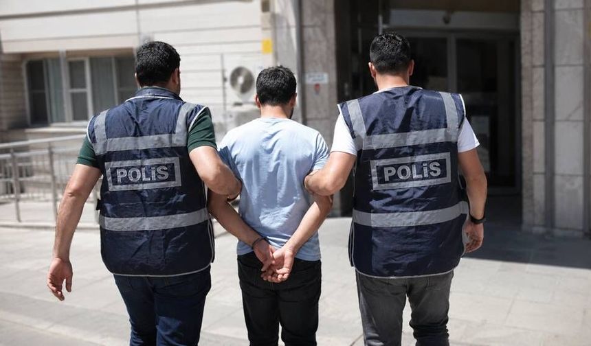Eskişehir'de yasaklı madde ile yakalanan Afganistan uyruklu şüpheliler yakalandı