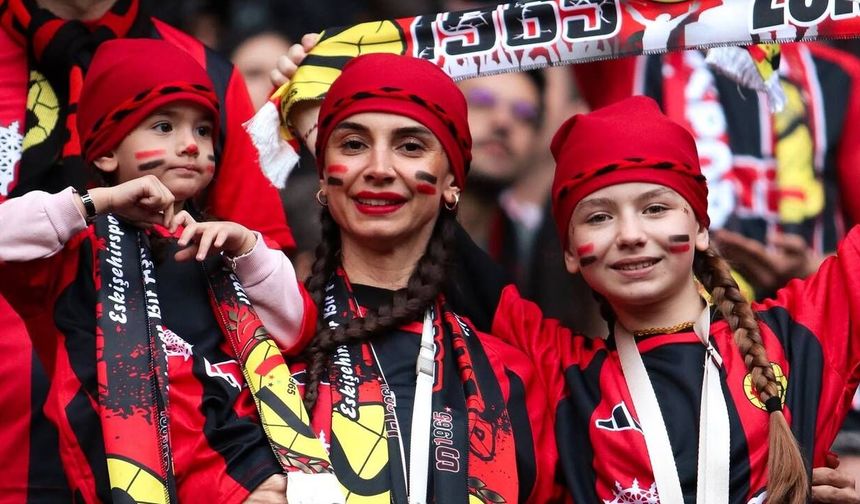 Eskişehirspor taraftarlarını heyecanlandıracak açıklama