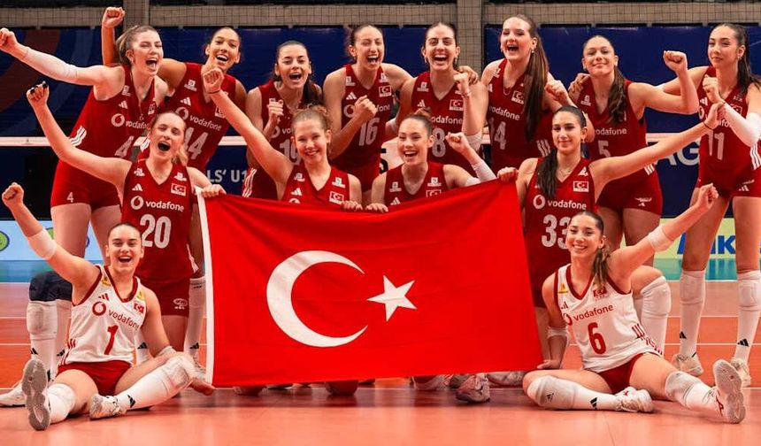 U17 Kız Milli Voleybol Takımı'ndan çok önemli başarı