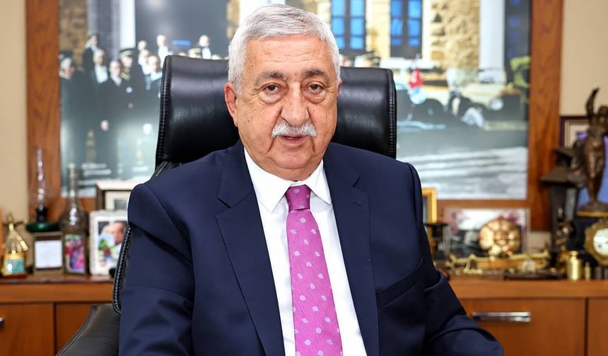 42 yıllık başkan 4 yıl daha başkan olarak kalmak istiyor