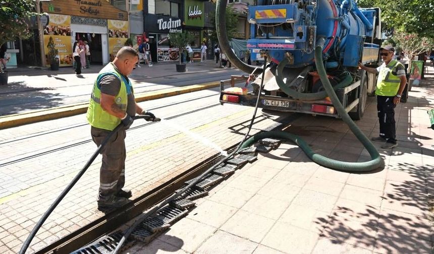 Eskişehir’de yağmur suyu ızgaralarında kapsamlı çalışma