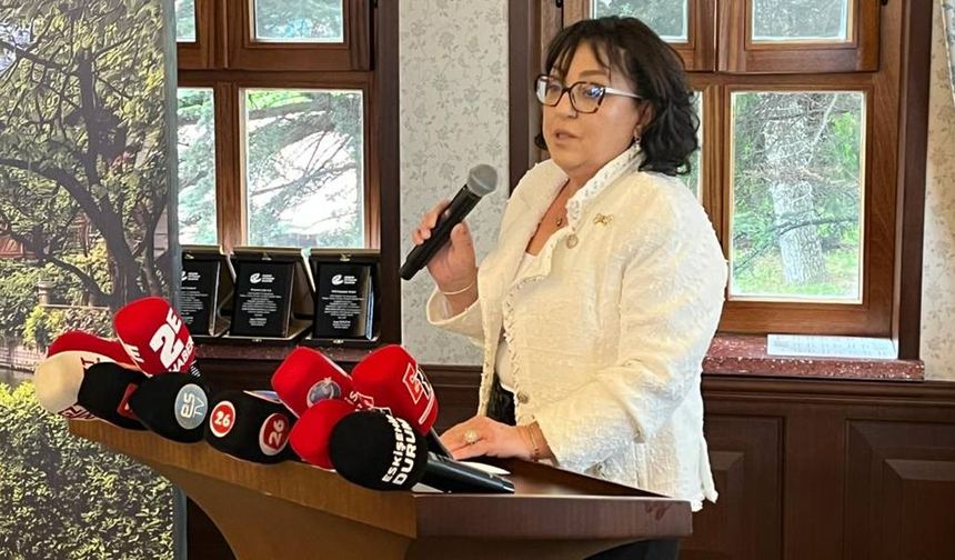 Eskişehir'in 37 yöresel tarifi kitap oldu: Serpil Uzoğlu hazırlık sürecini anlattı