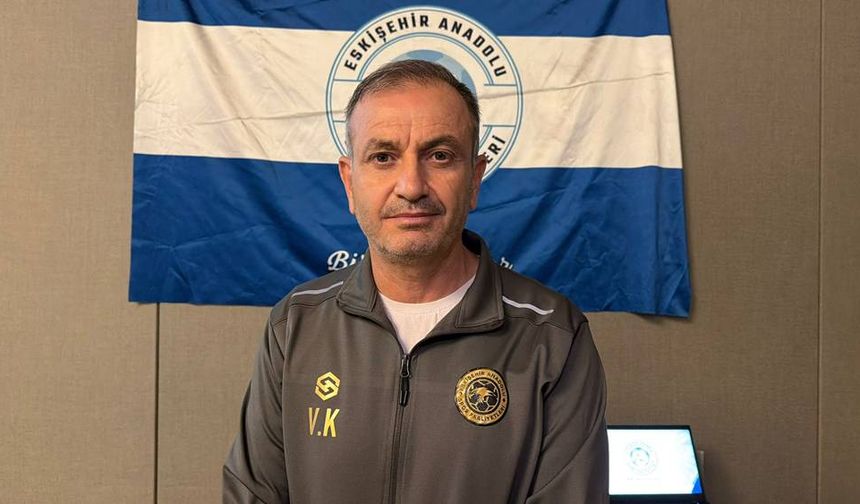Veyis Kanber'den Eskişehirspor, hakemler ve şampiyonluk yarışı hakkında açıklama