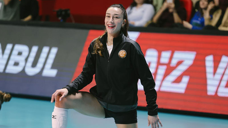 Milli Voleybolcu Hande Baladın Yurt Dışına Transfer Oluyor