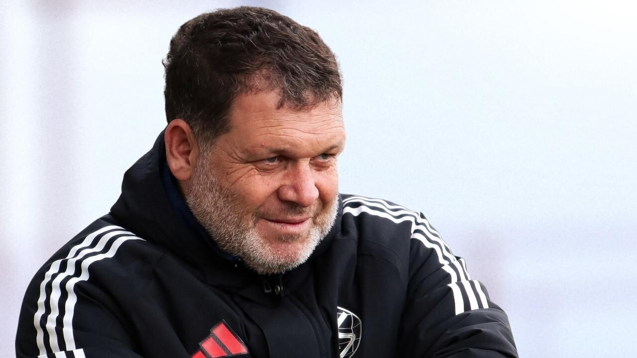 Eskişehirspor Teknik Direktörü Hakan Şapçı gruptaki güçlü takım sayısını açıkladı