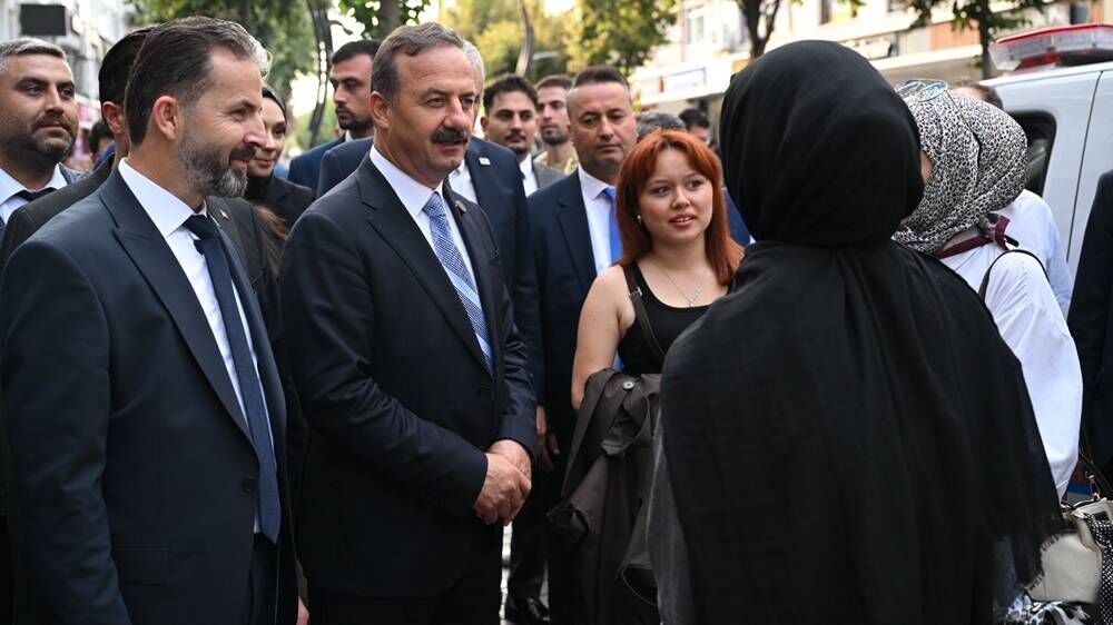 Yavuz Ağıralioğlu’ndan okullarda ücretsiz yemek çıkışı: "En az bir öğün sağlıklı yemek vereceğiz"