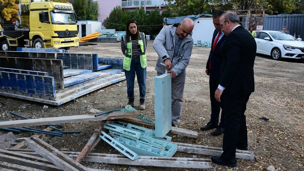 Eskişehir'de iki yeni okulun inşaatı sürüyor: İşte son durumları