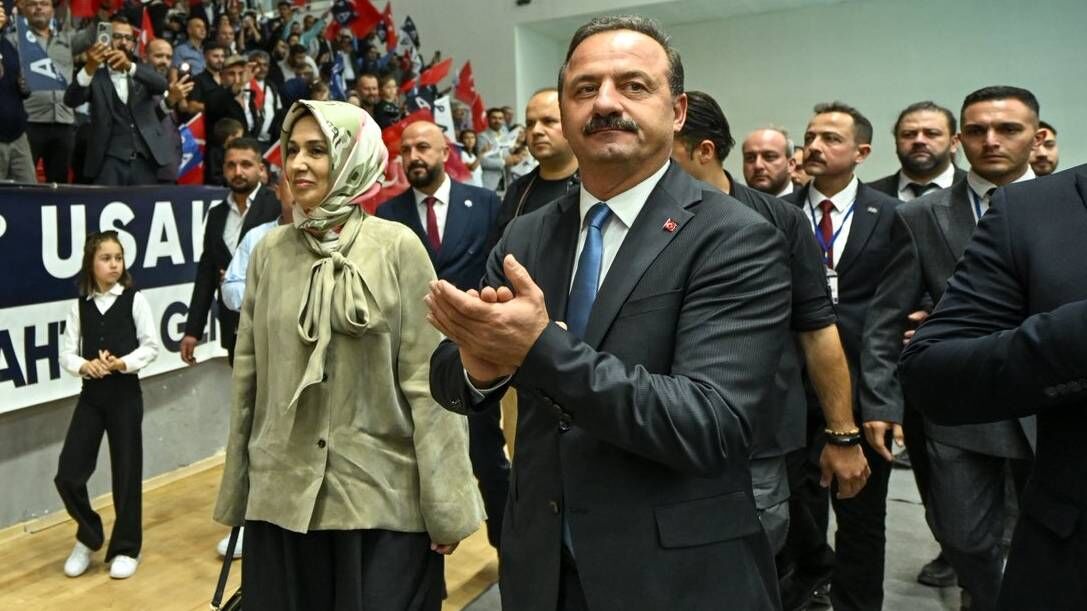 Yavuz Ağıralioğlu'ndan sert ekonomi eleştirisi: "Millet kazandığıyla geçinemiyor"